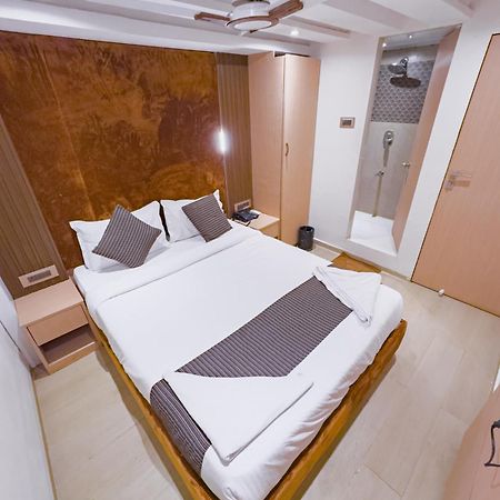 Hotel Winton Mumbai Exterior photo